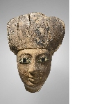 Fragment of the lid of an anthropomorphic coffin