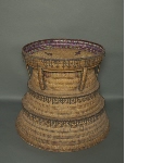 Conical table with lid