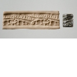 Cylinder seal with two quadrupeds